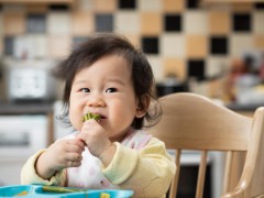 美國最新飲食指南首次提供嬰幼兒飲食建議